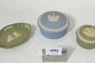 2 Deckeldosen u. 1 Schale ''Wedgewood''