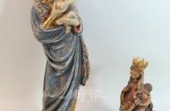2 Holz-Skupturen ''Maria mit Kind''