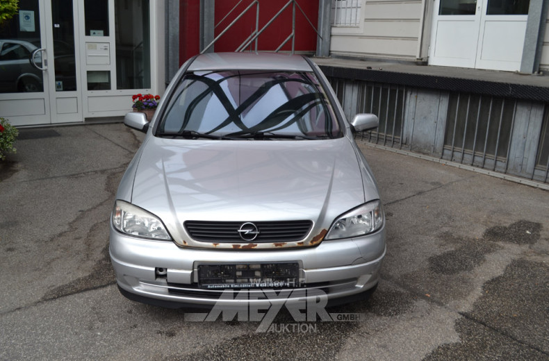 OPEL Astra, silber