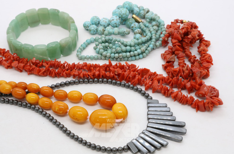 Posten versch. Ketten, u.a. Bernstein,