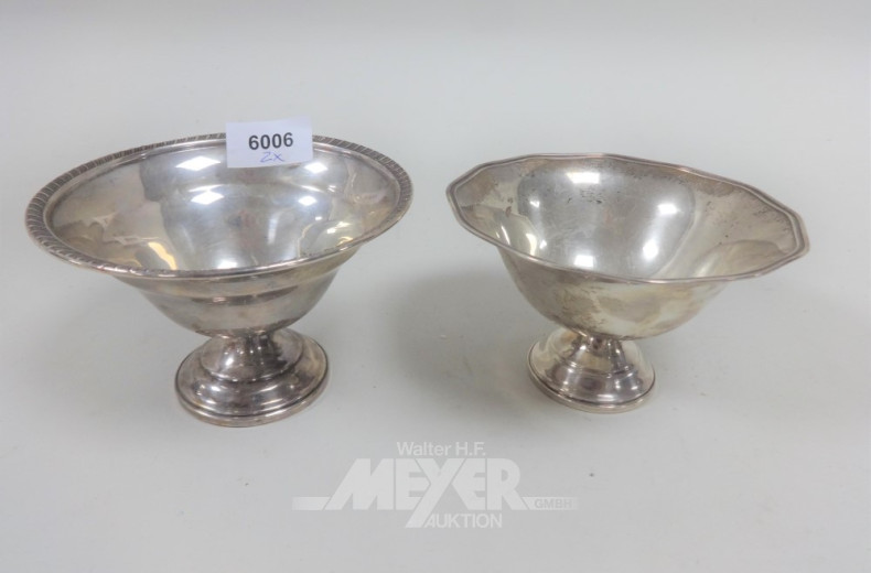 2 Schalen mit Standfuß, Silber,