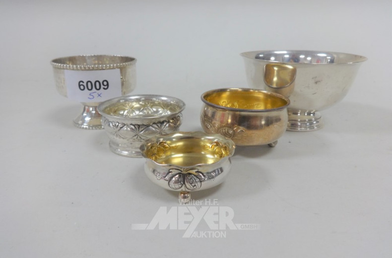5 versch. kl. Schälchen, Silber,