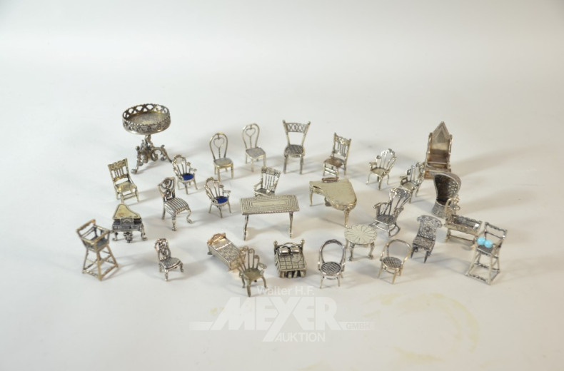 Sammlung Miniatur-Möbel, Silber: