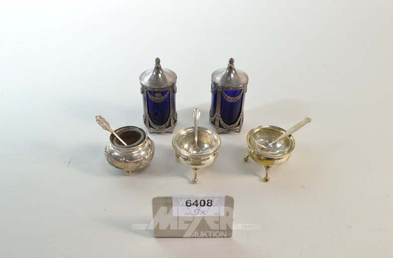 Paar Gewürzstreuer und 3 Gewürzschälchen