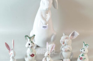 8 versch. Porzellan-Figuren ''Hasen''
