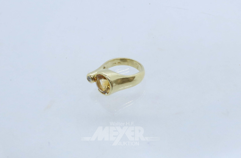 Ring, 585er GG, mit 1 rund fac. Citrin