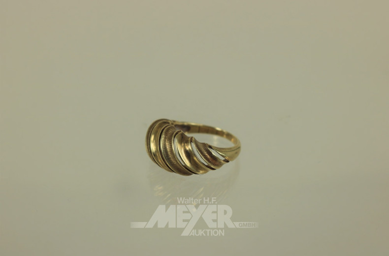 Damenring, 585er GG, ca. 5 g.