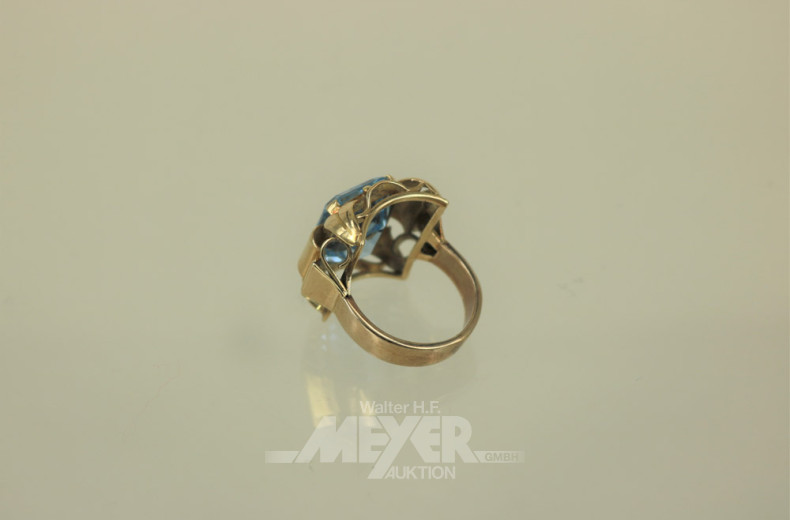 Damenring. 333er GG, mit blauem
