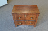 kl. Besteckschrank / Nachtschrank,