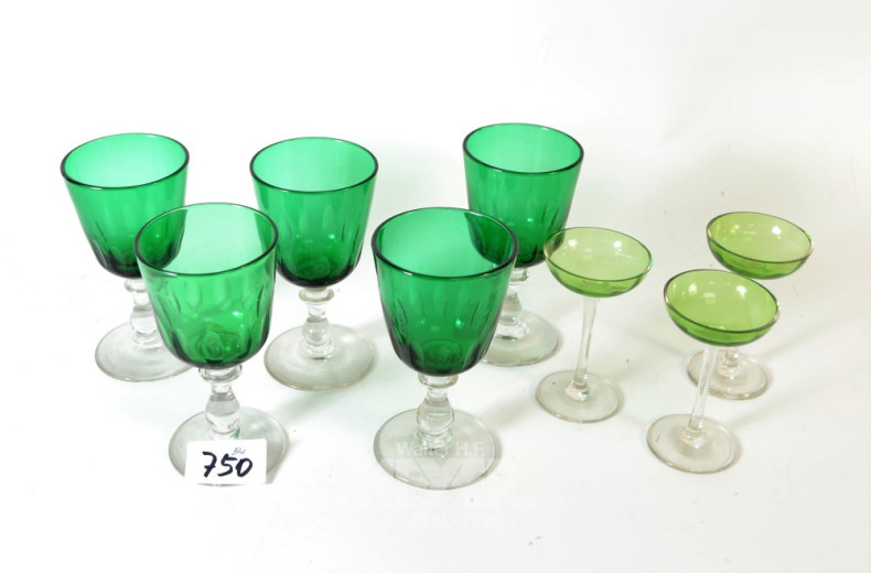 5 farbige Weingläser, grün