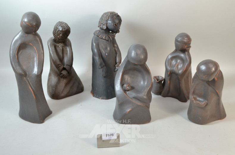 6 Tonfiguren: u.a. ''Engel, Maria mit Kind''