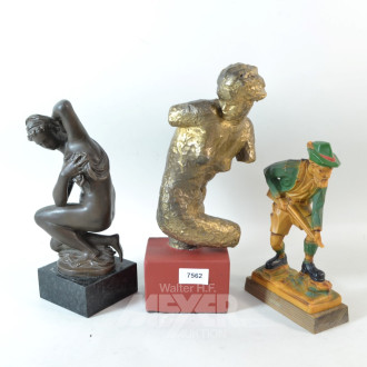 2 Skulpturen sowie 1 Figur