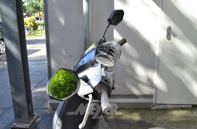 Motorroller PIAGGIO TPH50