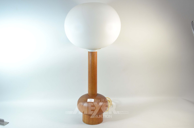 Tischlampe mit Milchglasschirm,