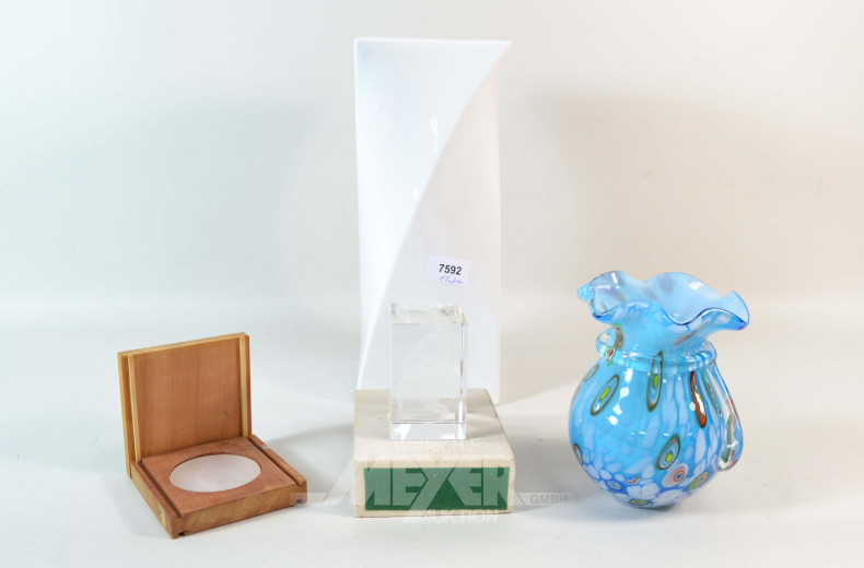 Konvolut Dekorationen bestehend aus: