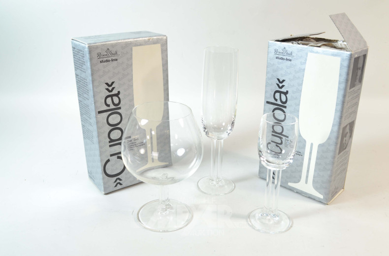 65 Gläser ROSENTHAL ''Copular''