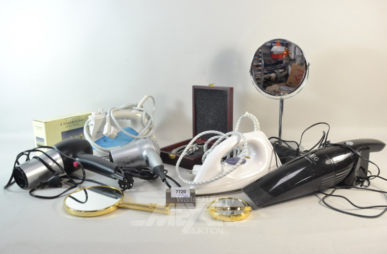 Posten Hausrat: Bügeleisen,