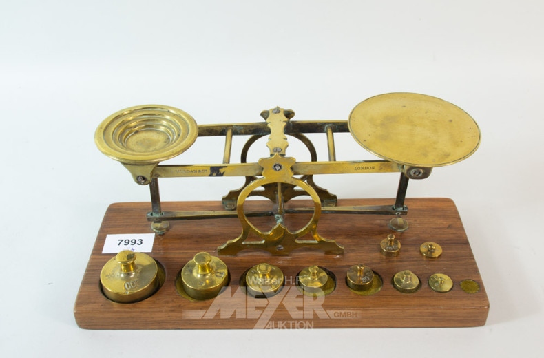 kl. Waage, Messing mit 9 Gewichten