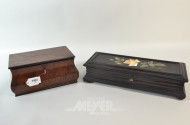 2 Holzschatullen, 1 x mit Rosenmotiv,