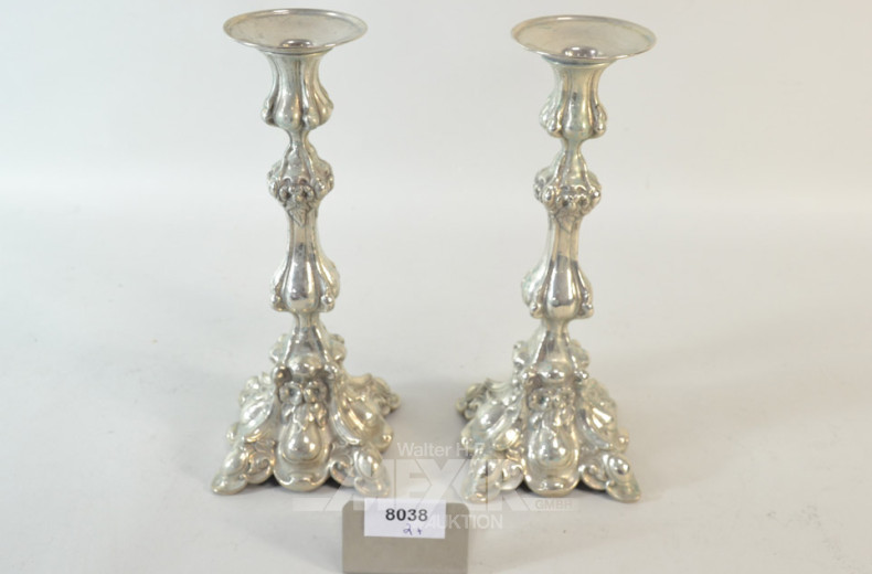 Paar Barock-Stil-Kerzenleuchter,