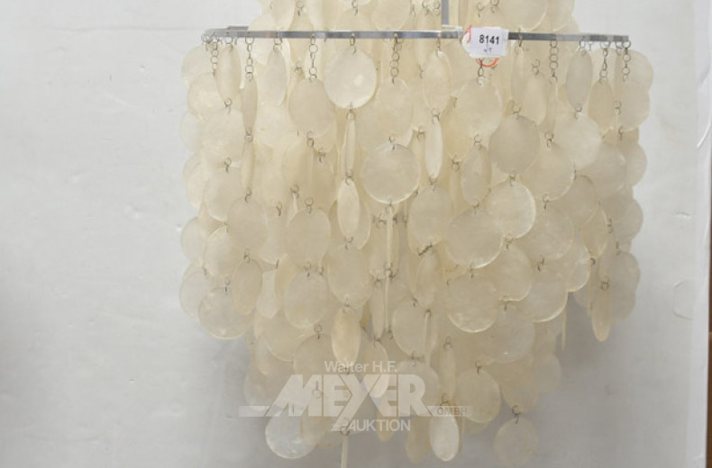 Muschel-Hängelampe mit passendem