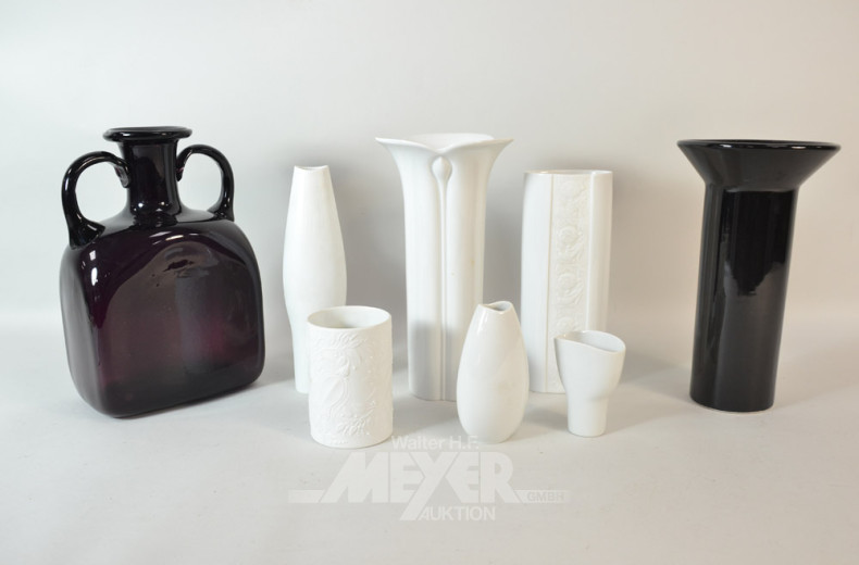 gr. Posten Porzellan-Vasen, u.a.