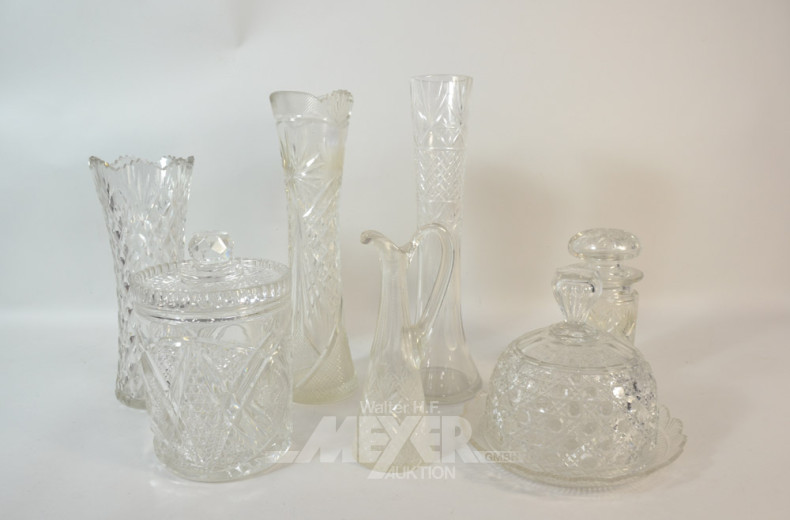 gr. Posten Kristall: Vasen, Käseglocke,