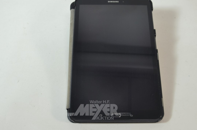 Tablet ''SAMSUNG'' mit Ladegerät