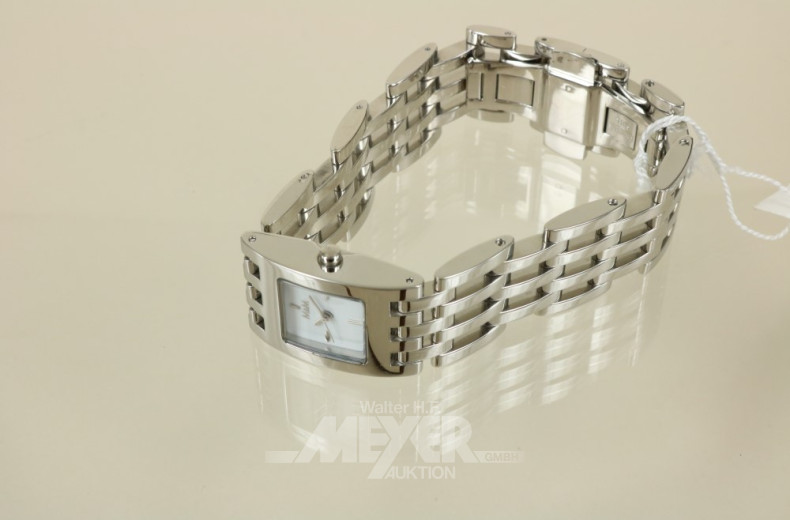 Damenarmbanduhr, M+M