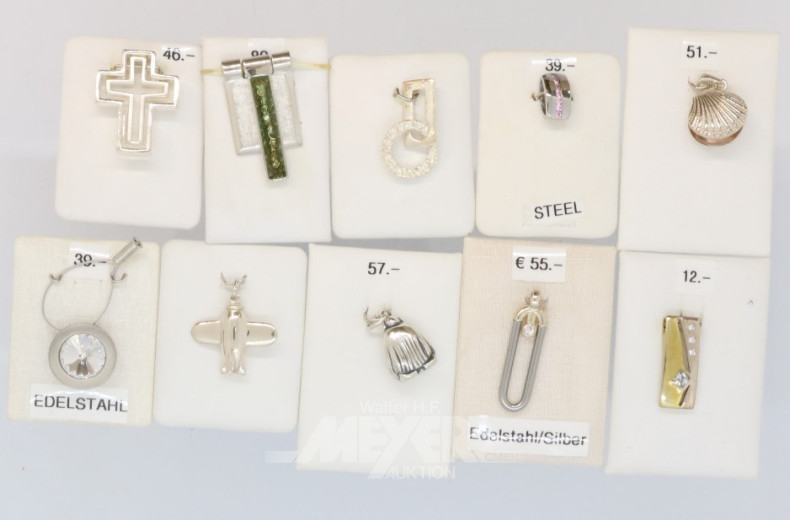 40 Kettenanhänger, Silber