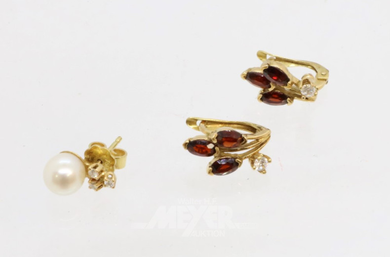 Paar Ohrstecker, 750er GG, besetzt