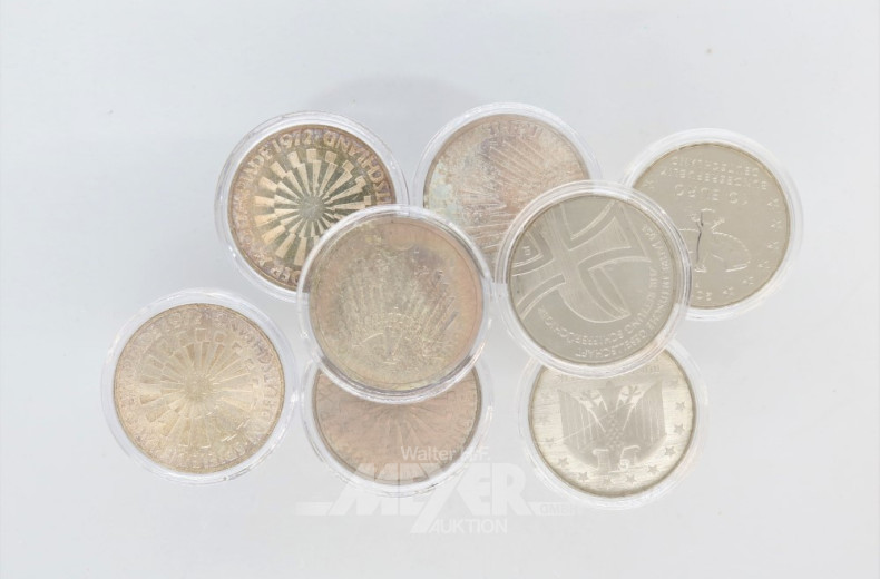 62 Münzen: 38 x á 10 EUR, 24 x 10 DM