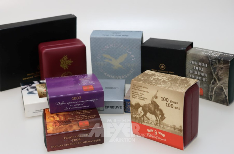 44 Münzen, CANADA, Proof Silver Dollar