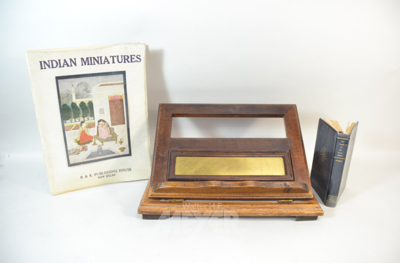 Buchhalter, Holz, mit Buch