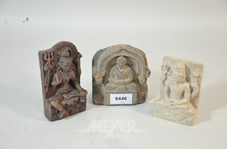 3 kl. asiat. Figuren u.a. Buddhas