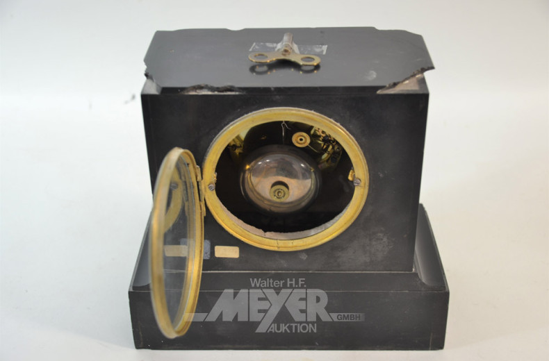 Kaminuhr, Gehäuse bestoßen