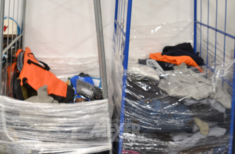 Posten Bekleidung, ca: 950 Teile