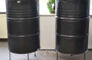 2 Steh Tische (Ölfäßer), Metall schwarz