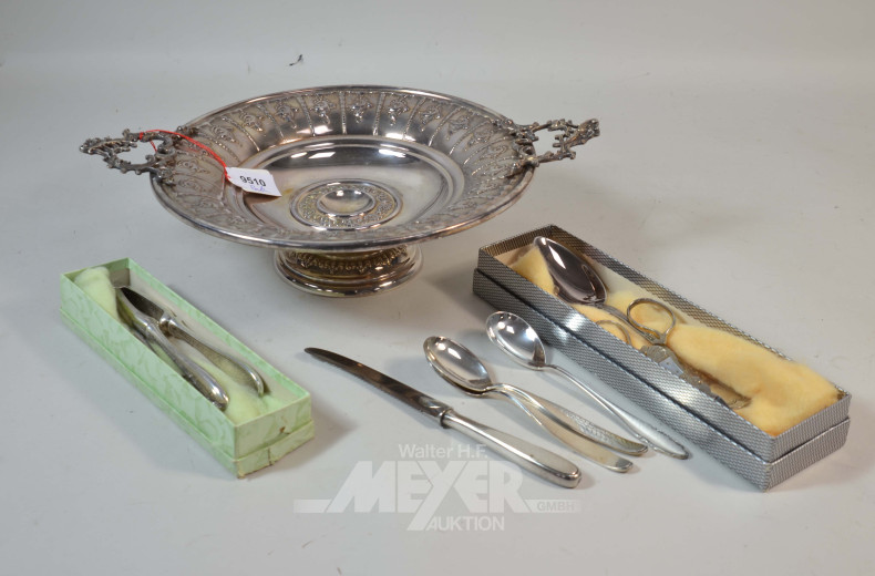 Tischaufsatz und div. Besteckteile,