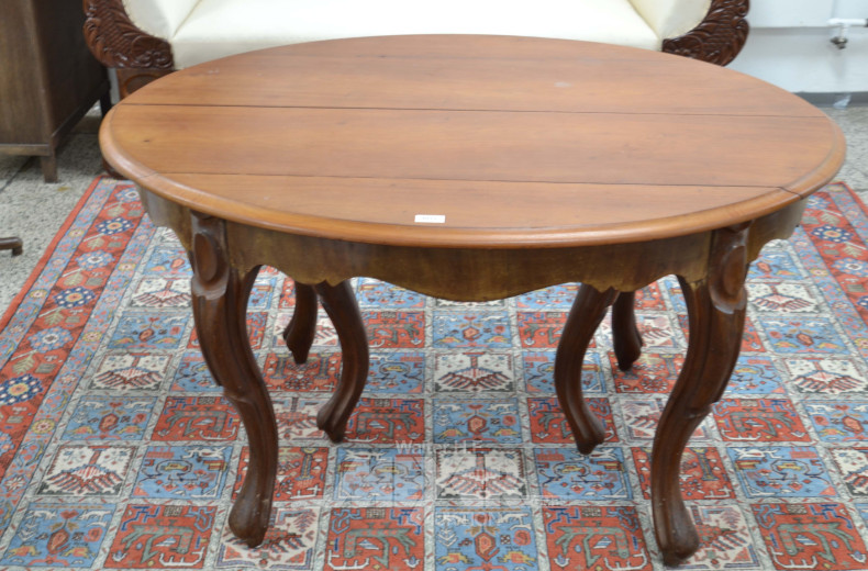 ovaler Eßtisch, Mahagoni