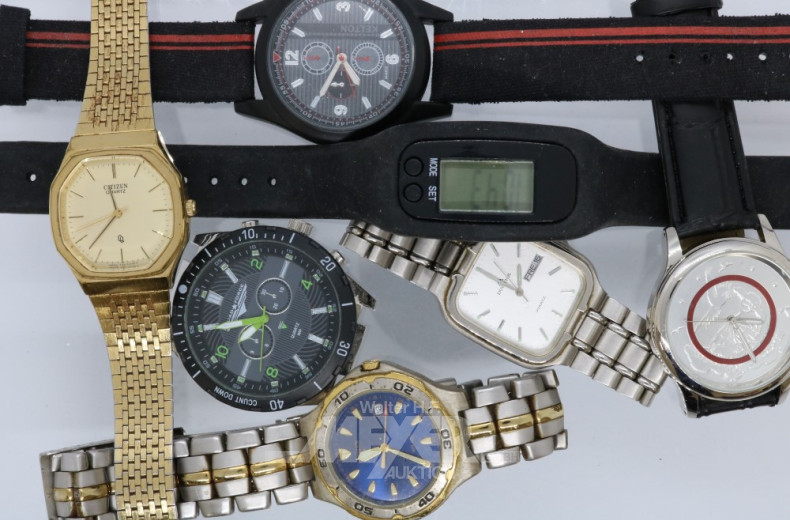 15 Armband-u. Taschenuhren