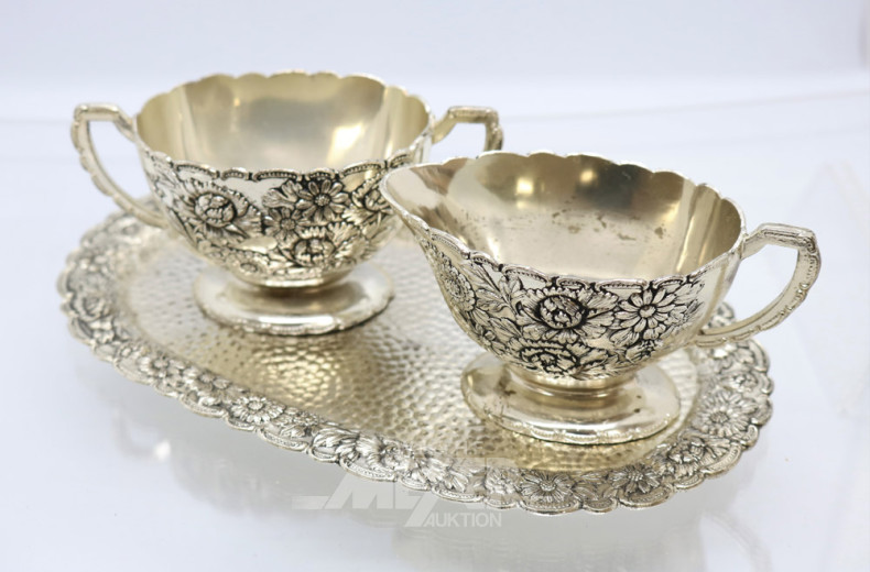 Tafelaufsatz mit Gewürzmenage