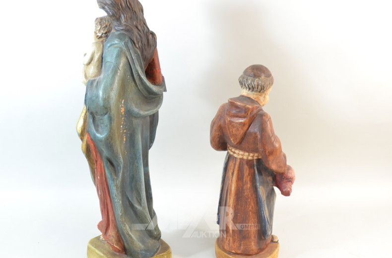 2 versch. Holzschnitz-Figuren, farbig