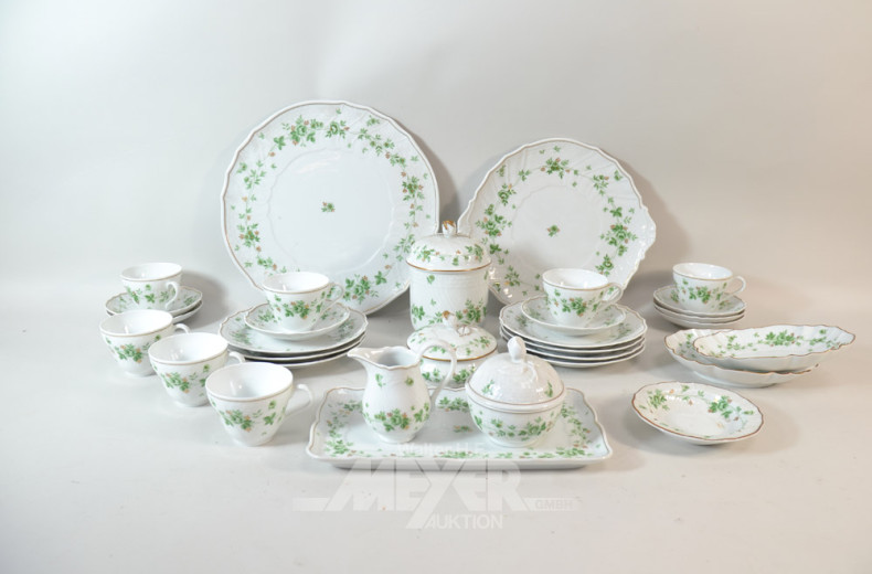 umfangr. Porz.-Kaffee-u. Speise-Service