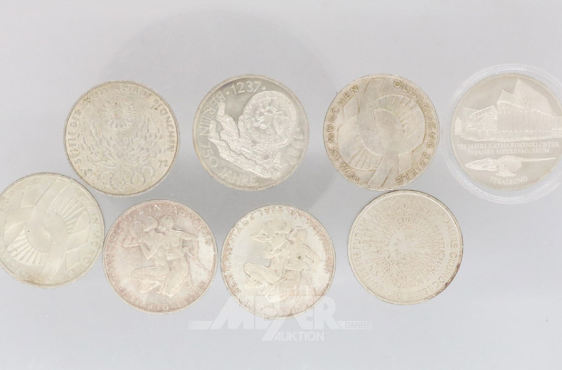 11 Münzen á 10,-- DM