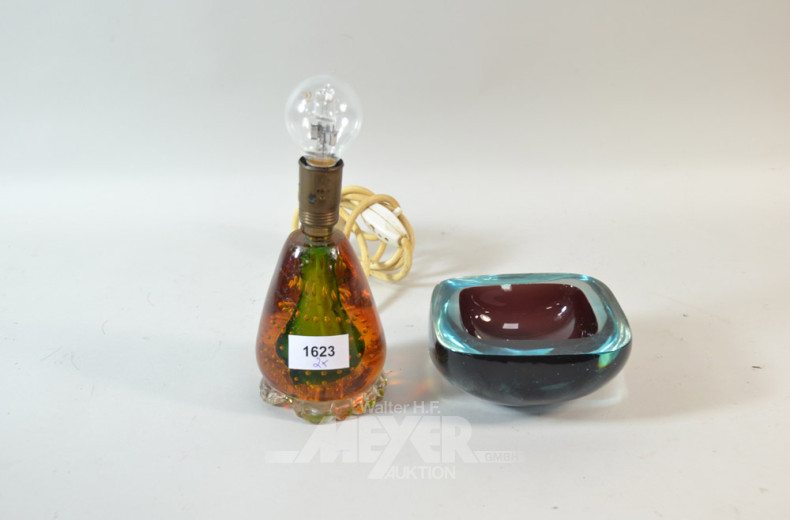 Kristall-Tischlampenfuß und 1 Schale,