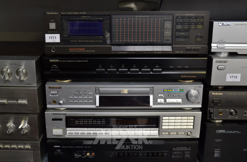 5 HiFi-Geräte bestehend aus: