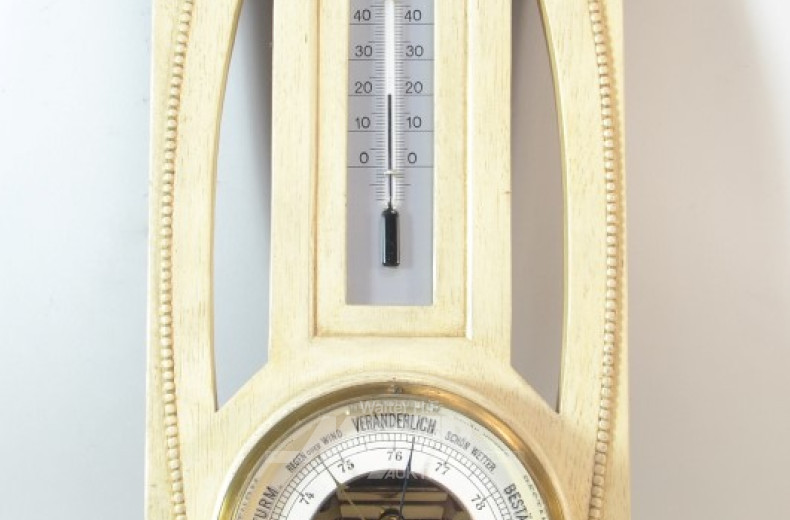 Wetterstation Holzgehäuse, im Jugendstil