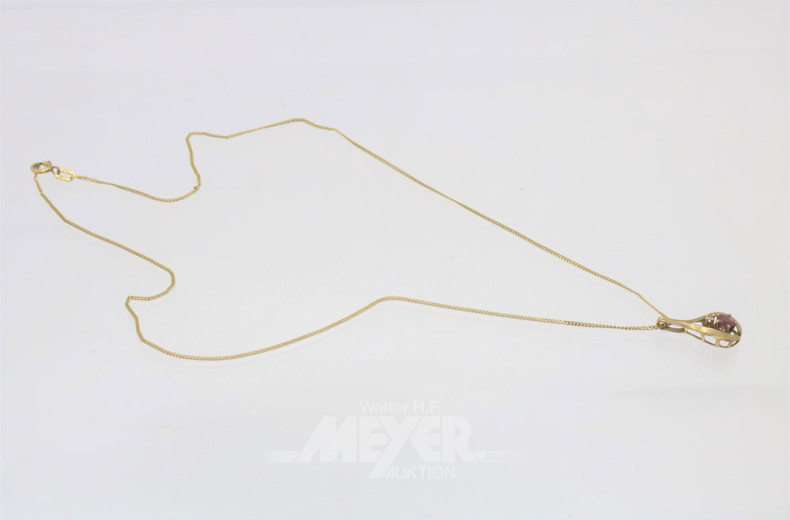 Kette mit Anhänger, 333er GG, ca. 2 g.,