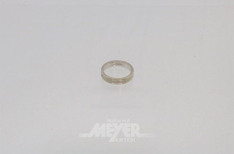 Bandring, 585er WG, ca. 4 g., besetzt
